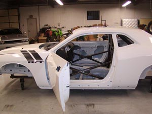 feature_challenger_rollcage_11